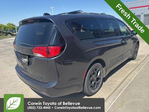 Maximum Steel Metallic Clearcoat 2019 Chrysler Pacifica Limited