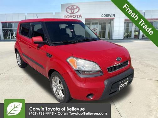 Molten 2011 Kia Soul +