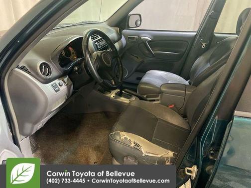 2003 Toyota RAV4 Base