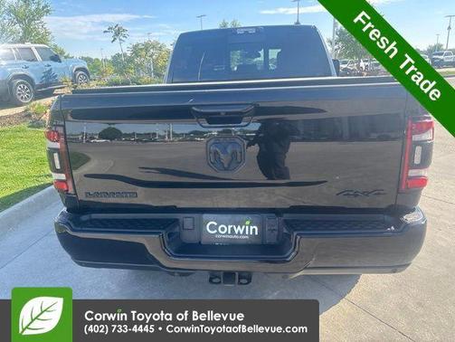Diamond Black Crystal Pearlcoat 2024 RAM 2500 Laramie Crew Cab 4x4 6'4' Box