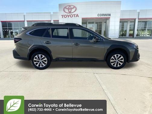 2025 Subaru Outback Premium