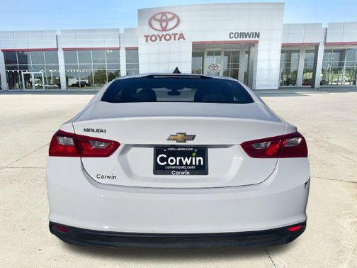 Summit White 2018 Chevrolet Malibu 1LS