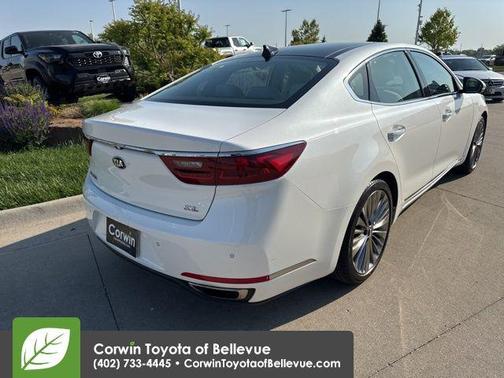 2019 Kia Cadenza Limited
