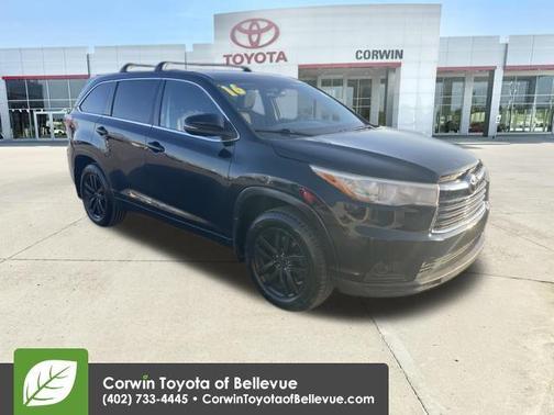 2016 Toyota Highlander LE