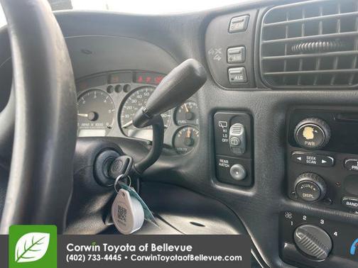 2004 Chevrolet Blazer LS