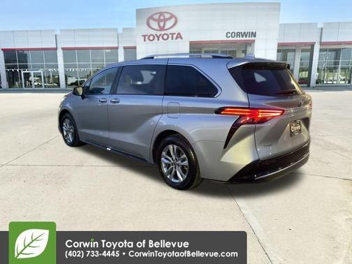 2024 Toyota Sienna Limited