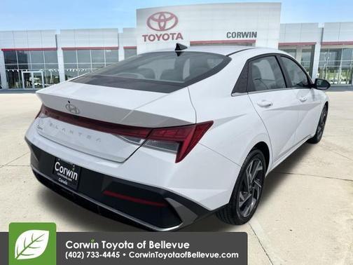 2025 Hyundai ELANTRA SEL