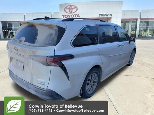 2021 Toyota Sienna XLE 7 Passenger