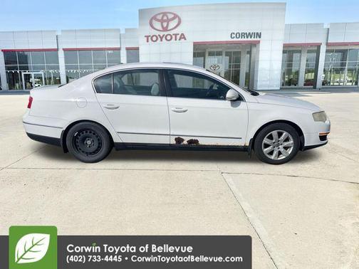 Candy White 2006 Volkswagen Passat 2.0T