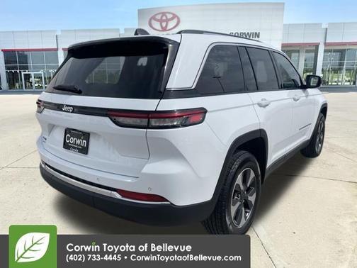 2022 Jeep Grand Cherokee 4xe Base