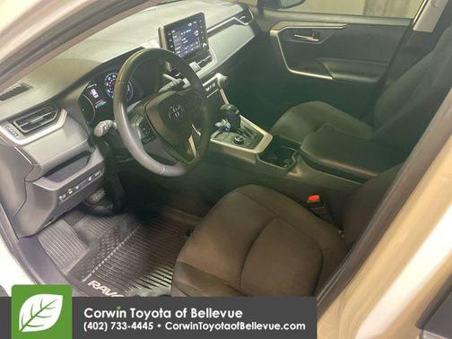 2020 Toyota RAV4 Hybrid XLE