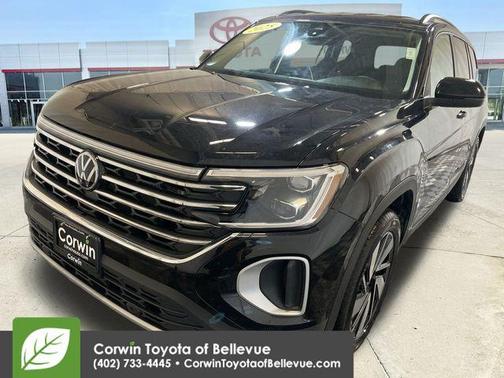 2025 Volkswagen Atlas 2.0T SE w/Technology 4MOTION