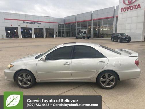 2005 Toyota Camry SE V6