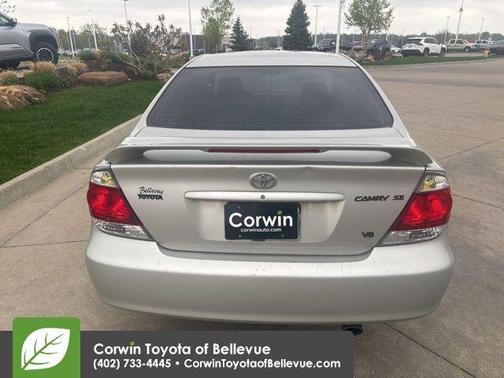 2005 Toyota Camry SE V6