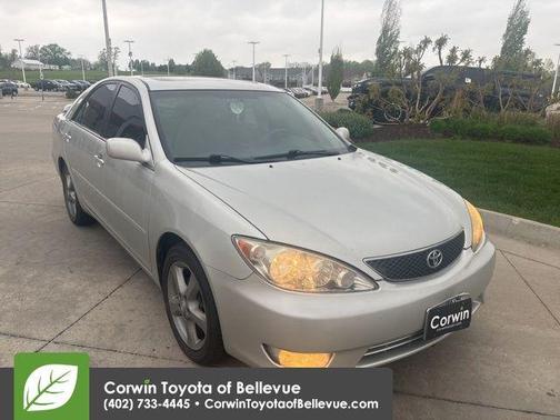 2005 Toyota Camry SE V6