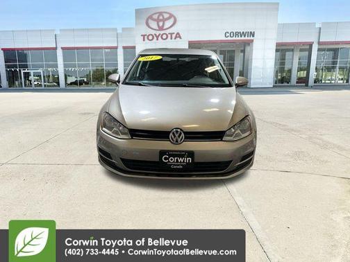 2017 Volkswagen Golf TSI S 4-Door