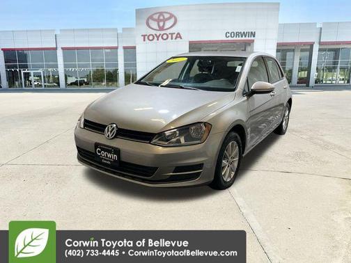 2017 Volkswagen Golf TSI S 4-Door