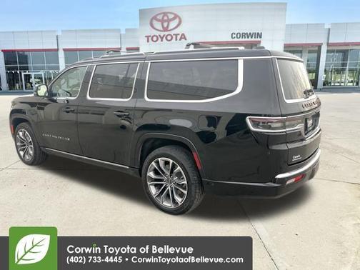 2023 Jeep Grand Wagoneer L Series III 4x4