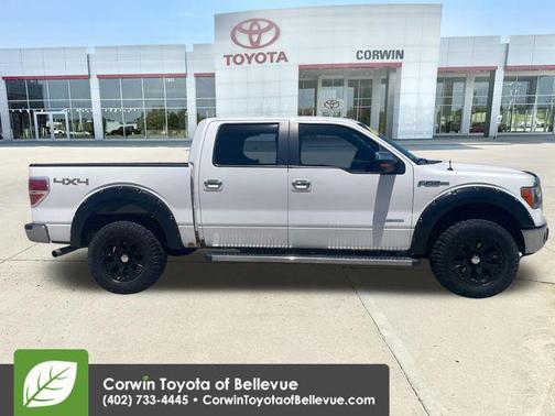 Oxford White 2011 Ford F-150 Lariat