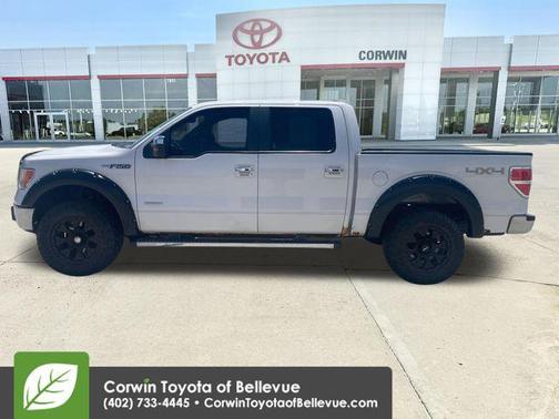 Oxford White 2011 Ford F-150 Lariat