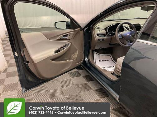 2021 Chevrolet Malibu FWD LT