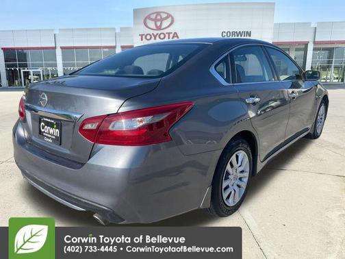 Gun Metallic 2018 Nissan Altima 2.5 S
