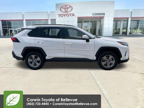 Ice 2024 Toyota RAV4 Hybrid LE