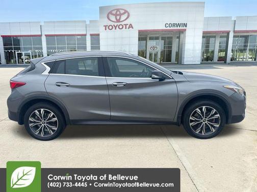 Graphite Shadow 2017 INFINITI QX30 Premium