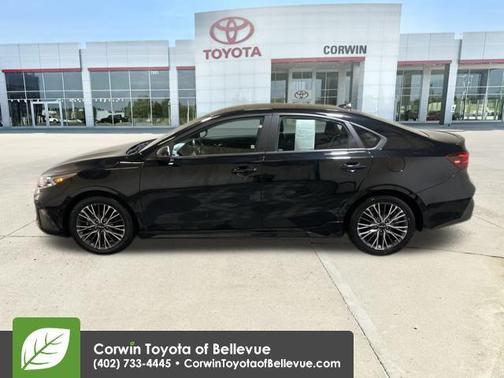 2023 Kia Forte GT-Line