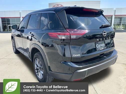 Super Black 2024 Nissan Rogue S