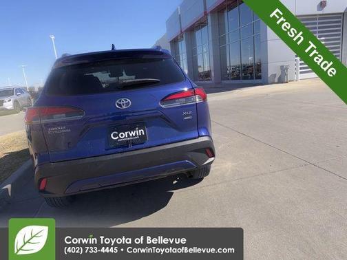 2023 Toyota Corolla Cross XLE