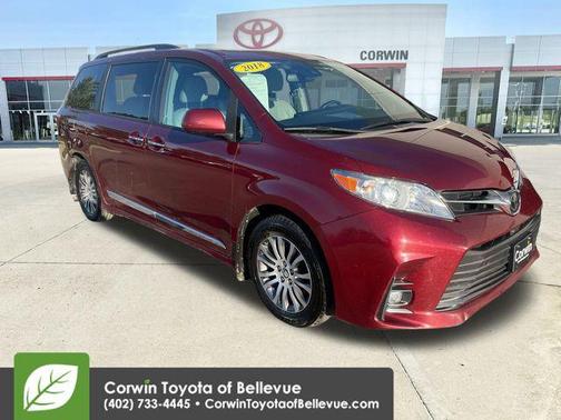 2018 Toyota Sienna XLE Premium