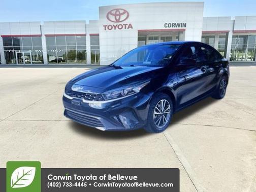 Aurora Black 2023 Kia Forte LXS