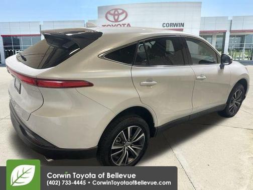 2023 Toyota Venza LE