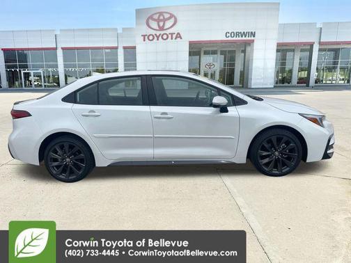 Wind Chill Pearl 2026 Toyota Corolla XSE