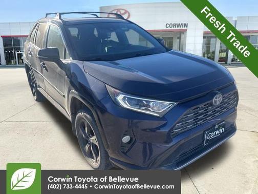 2019 Toyota RAV4 Hybrid SE