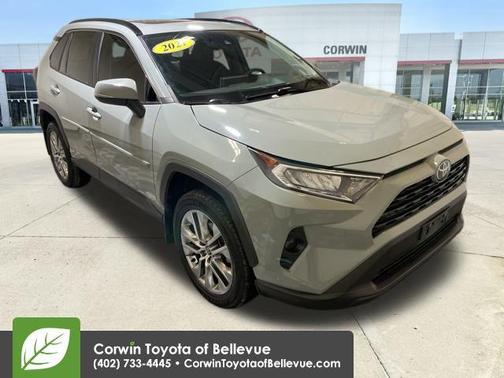 2021 Toyota RAV4 XLE Premium