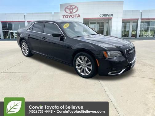 Gloss Black 2016 Chrysler 300 S