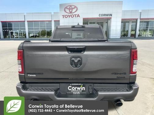 Granite Crystal Metallic Clearcoat 2024 RAM 1500 Big Horn/Lone Star