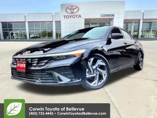 2025 Hyundai ELANTRA Limited