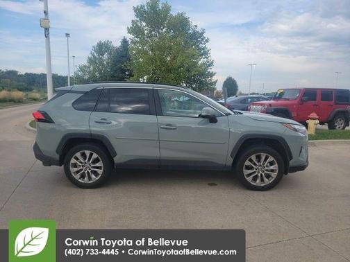 2023 Toyota RAV4 XLE Premium
