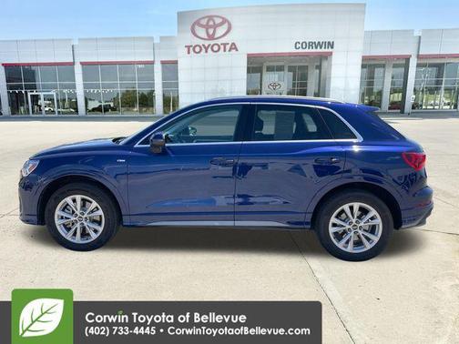 Navarra Blue Metallic 2025 Audi Q3 Premium 45 TFSI S line quattro Tiptronic