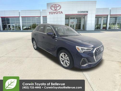Navarra Blue Metallic 2025 Audi Q3 Premium 45 TFSI S line quattro Tiptronic