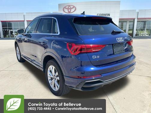 Navarra Blue Metallic 2025 Audi Q3 Premium 45 TFSI S line quattro Tiptronic