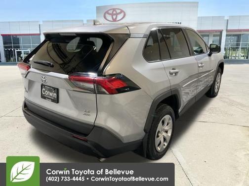 2023 Toyota RAV4 LE