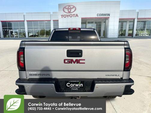 Quicksilver Metallic 2018 GMC Sierra 1500 Denali