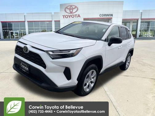 2024 Toyota RAV4 LE
