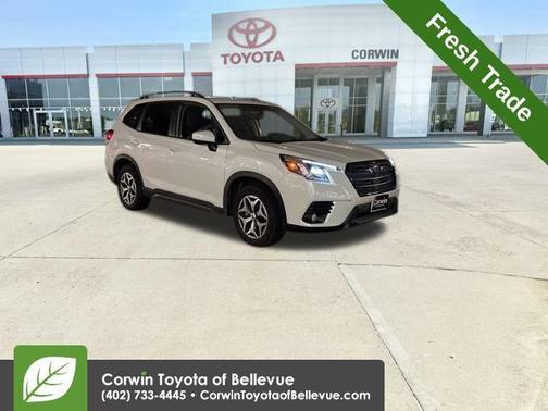 2023 Subaru Forester Premium