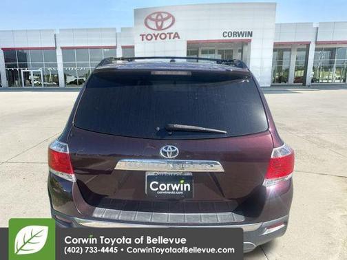 2012 Toyota Highlander SE