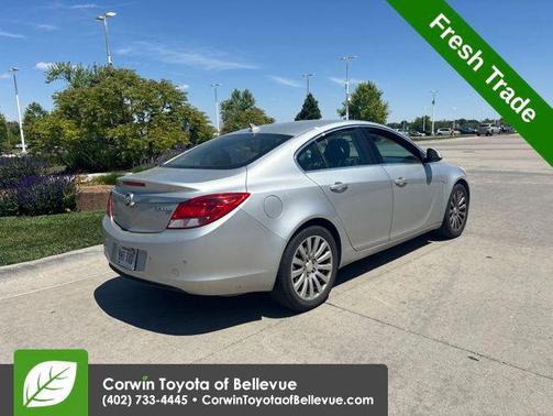 Quicksilver Metallic 2011 Buick Regal CXL
